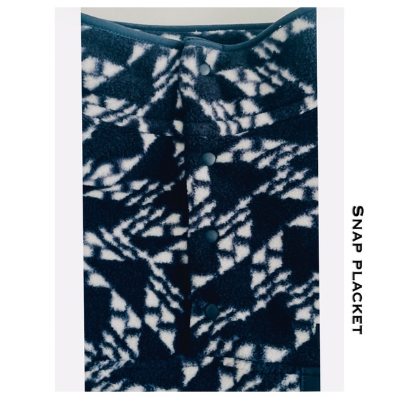 PATAGONIA Lightweight Synchilla Snap-T Fleece Pullover - Picture 6 of 10